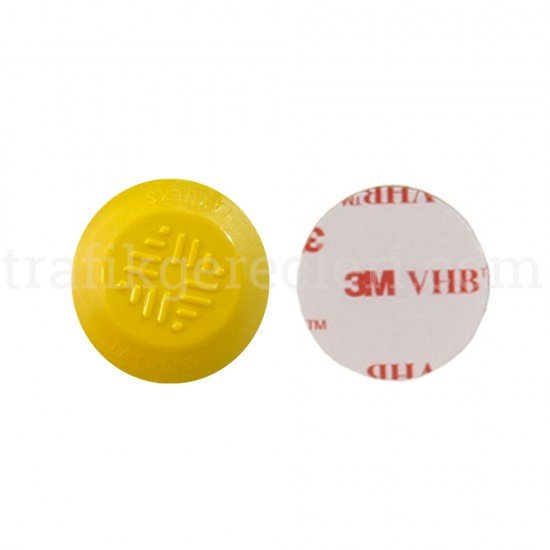 Hissedilebilir Yürüme Yüzeyleri - Sarı Termoplastik Poliüretan (TPU) Uyarıcı Nokta (Çap: 28 MM) + Bant (Premium)
