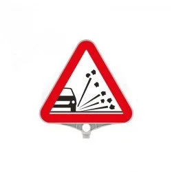 Mıcırlı Yol Üçgen Levha 390mm
